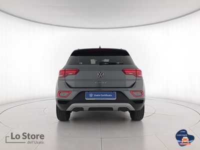 5 - Volkswagen T-Roc eschini auto