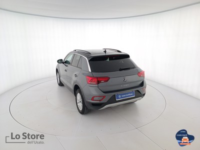 6 - Volkswagen T-Roc eschini auto