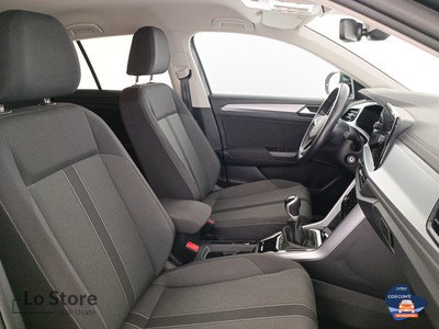 10 - Volkswagen T-Roc eschini auto
