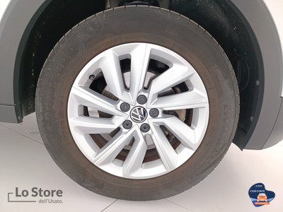 8 - Volkswagen T-Cross eschini auto