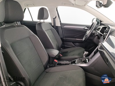 10 - Volkswagen T-Roc eschini auto