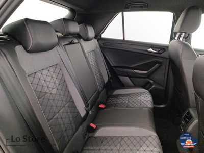 9 - Volkswagen T-Roc eschini auto