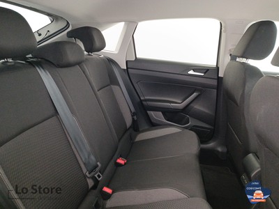 9 - Volkswagen Taigo eschini auto