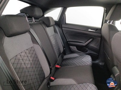 9 - Volkswagen Taigo eschini auto