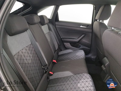 9 - Volkswagen Taigo eschini auto