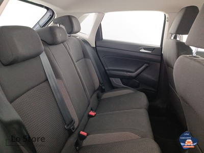 9 - Volkswagen Polo eschini auto