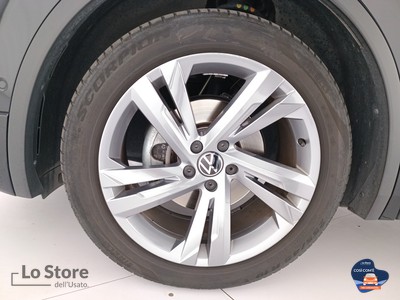 8 - Volkswagen Tiguan eschini auto