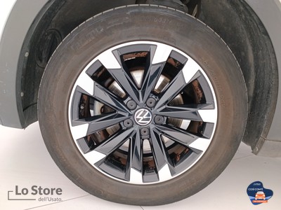 8 - Volkswagen T-Cross eschini auto