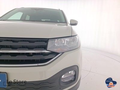 7 - Volkswagen T-Cross eschini auto