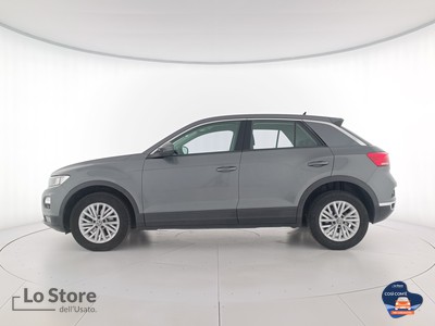 3 - Volkswagen T-Roc eschini auto
