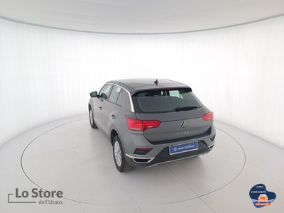 6 - Volkswagen T-Roc eschini auto