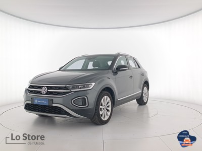 1 - Volkswagen T-Roc eschini auto
