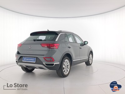 4 - Volkswagen T-Roc eschini auto