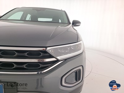 7 - Volkswagen T-Roc eschini auto