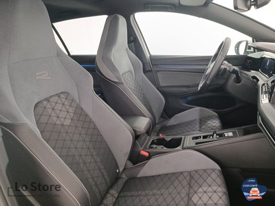 10 - Volkswagen Golf eschini auto