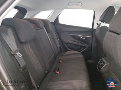 9 - Peugeot 3008 eschini auto