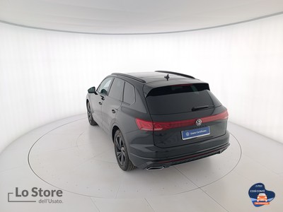 6 - Volkswagen Touareg eschini auto
