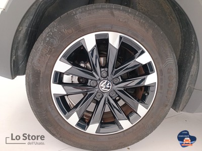 8 - Volkswagen T-Cross eschini auto