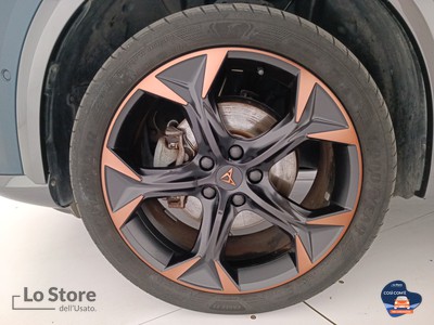 8 - Cupra Formentor eschini auto