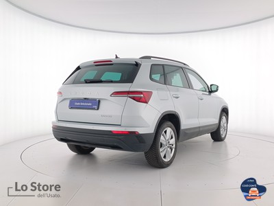 4 - Skoda Karoq eschini auto
