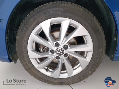 8 - Volkswagen Polo eschini auto
