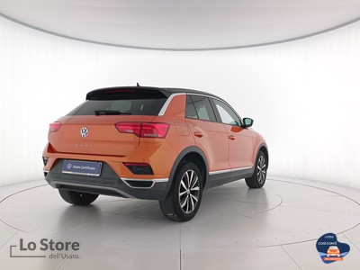 4 - Volkswagen T-Roc eschini auto