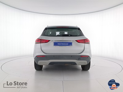 5 - Mercedes-Benz GLA eschini auto