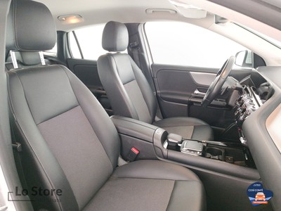 10 - Mercedes-Benz GLA eschini auto