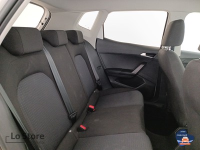 9 - Seat Arona eschini auto