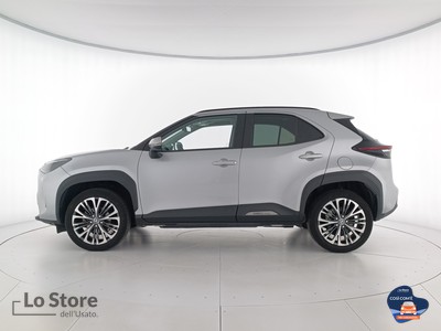 3 - Toyota Yaris cross eschini auto