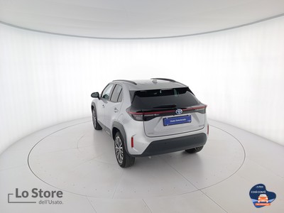 6 - Toyota Yaris cross eschini auto