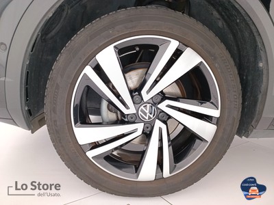 8 - Volkswagen T-Roc eschini auto
