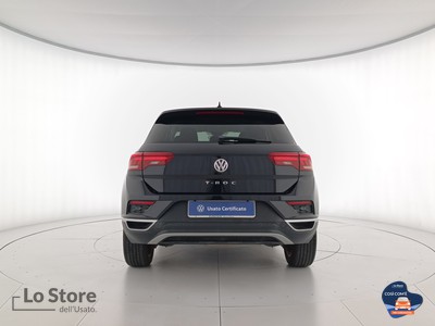 5 - Volkswagen T-Roc eschini auto