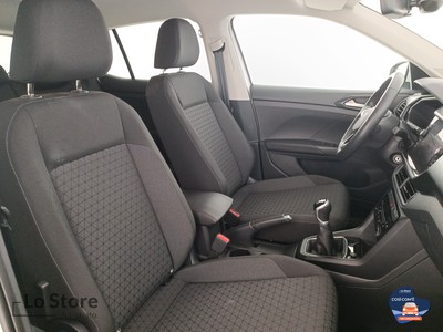 10 - Volkswagen T-Cross eschini auto