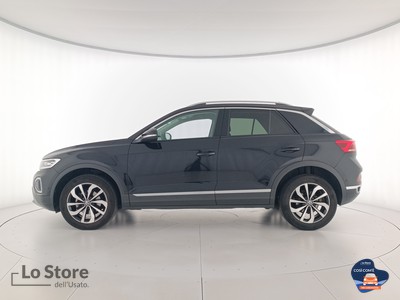 3 - Volkswagen T-Roc eschini auto