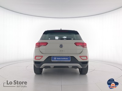 5 - Volkswagen T-Roc eschini auto