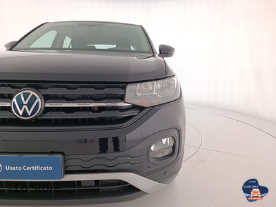 7 - Volkswagen T-Cross eschini auto