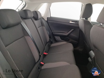 9 - Volkswagen Polo eschini auto