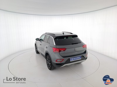 6 - Volkswagen T-Roc eschini auto