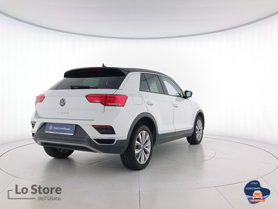 4 - Volkswagen T-Roc eschini auto