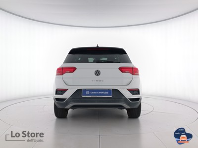 5 - Volkswagen T-Roc eschini auto
