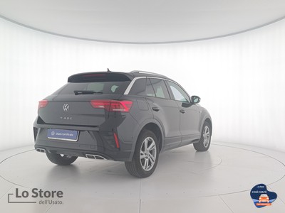 4 - Volkswagen T-Roc eschini auto