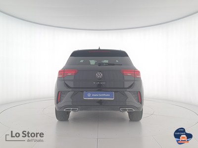5 - Volkswagen T-Roc eschini auto