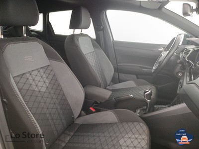 10 - Volkswagen Taigo eschini auto
