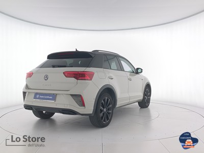 4 - Volkswagen T-Roc eschini auto