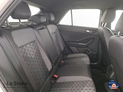 9 - Volkswagen T-Roc eschini auto