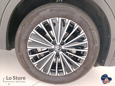 8 - Volkswagen Tiguan eschini auto