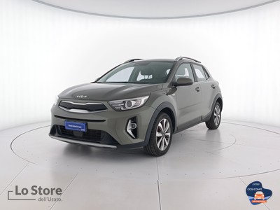 1 - Kia Stonic eschini auto