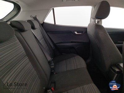 9 - Kia Stonic eschini auto