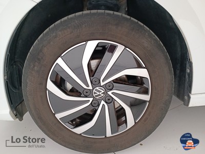 8 - Volkswagen Polo eschini auto